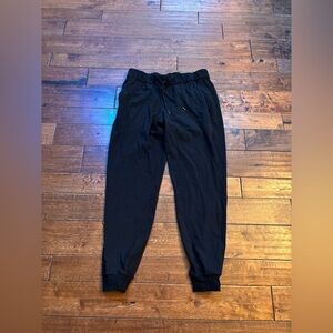 lululemon athletica woman’s dance studio joggers sz 8